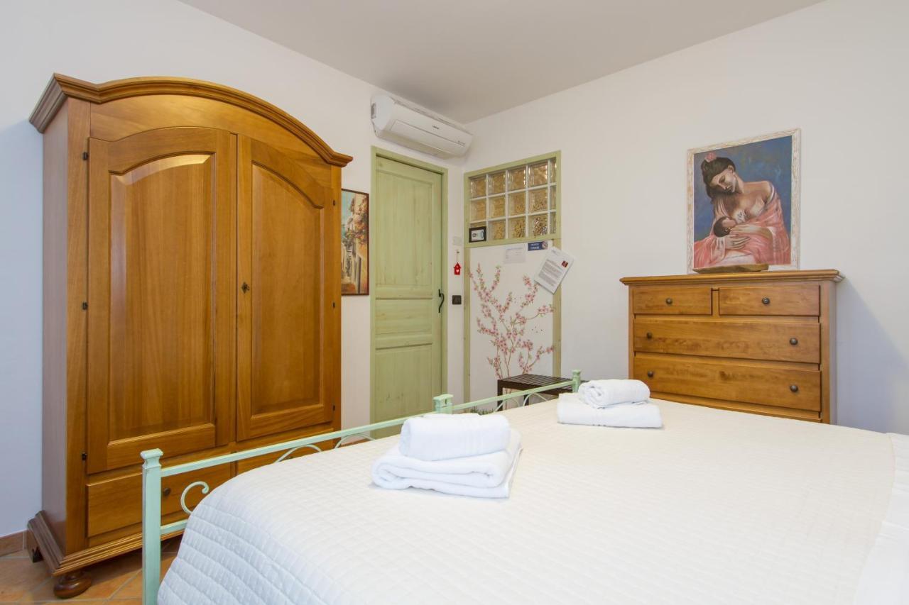 Le Camere Di Aladino Carugate Exterior photo